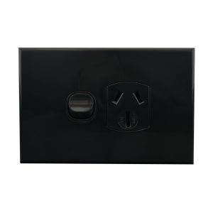 15A Single GPO Black 250V AC | BASIX S Series