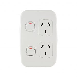 Double Power Point with Extra Switch Vertical 10A 250V AC